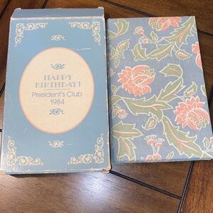 Avon vintage happy birthday presidents club book